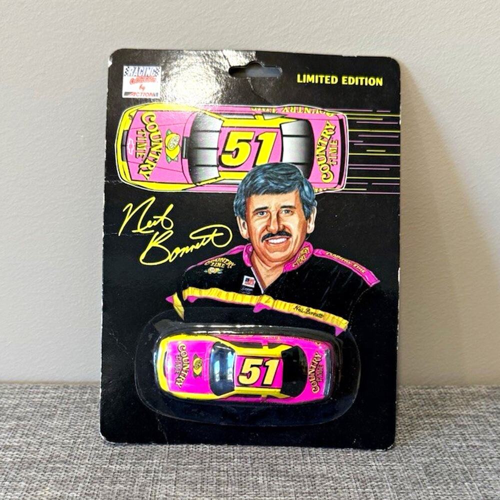 Racing Collectables by Action Neil Bonnett #51 Country Time 1994 Chevy 1:64